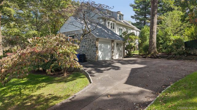 211 Douglas Place, Mount Vernon, NY 10552
