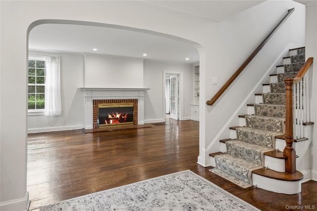 211 Douglas Place, Mount Vernon, NY 10552