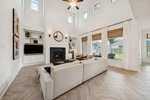 519 Caverna Street, Montgomery, TX 77316