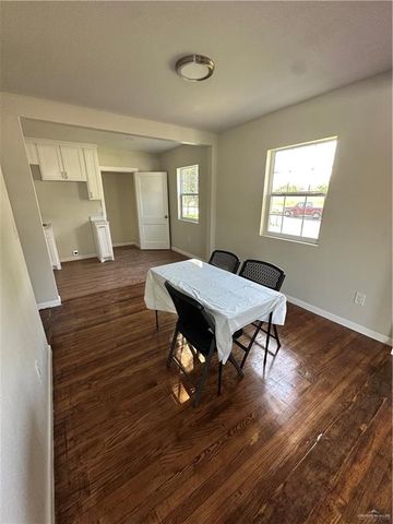 210 E Cleveland Avenue, Harlingen, TX 78550