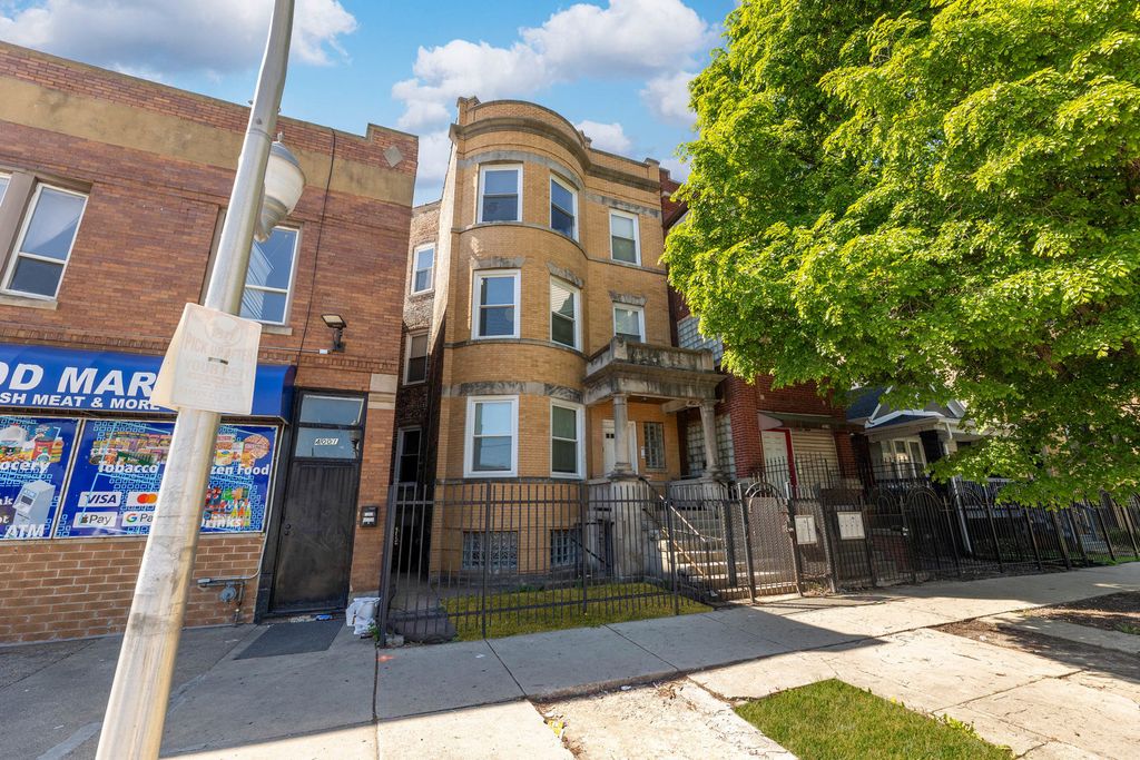 4003 W Adams Street 3, Chicago, IL 60624