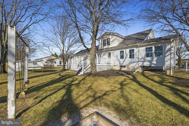 1340 HAZLETTVILLE RD, Hartly, DE 19953