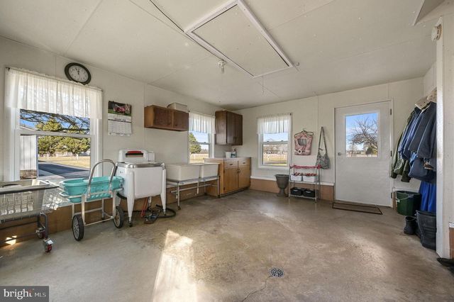 1340 HAZLETTVILLE RD, Hartly, DE 19953