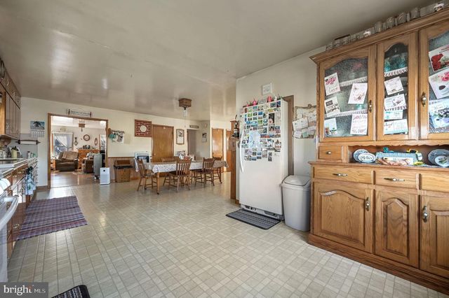 1340 HAZLETTVILLE RD, Hartly, DE 19953