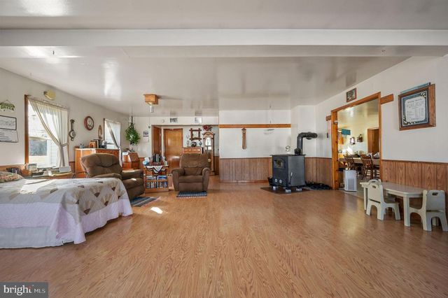 1340 HAZLETTVILLE RD, Hartly, DE 19953