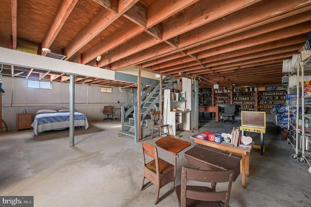 1340 HAZLETTVILLE RD, Hartly, DE 19953