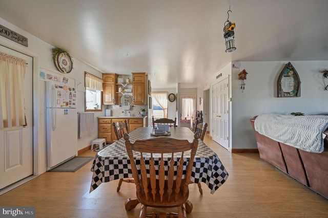 1340 HAZLETTVILLE RD, Hartly, DE 19953