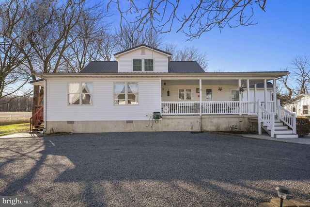 1340 HAZLETTVILLE RD, Hartly, DE 19953