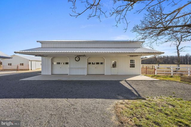 1340 HAZLETTVILLE RD, Hartly, DE 19953