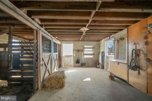 1340 HAZLETTVILLE RD, Hartly, DE 19953