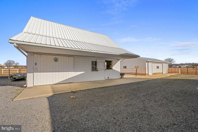 1340 HAZLETTVILLE RD, Hartly, DE 19953