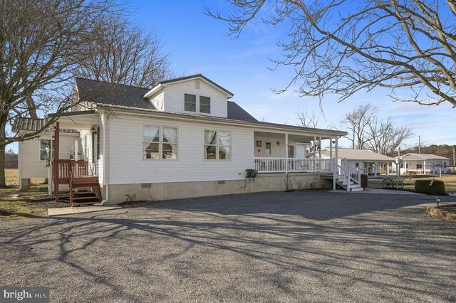 1340 HAZLETTVILLE RD, Hartly, DE 19953