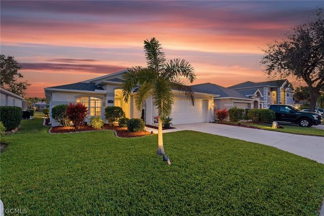 9679 Gladiolus Preserve CIR, Fort Myers, FL 33908