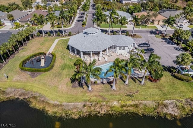 9679 Gladiolus Preserve CIR, Fort Myers, FL 33908