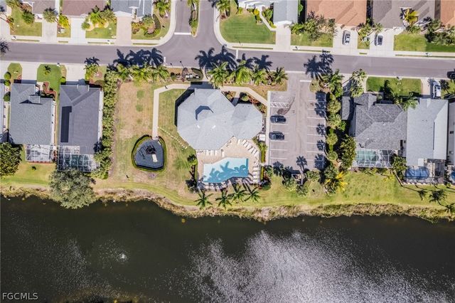 9679 Gladiolus Preserve CIR, Fort Myers, FL 33908