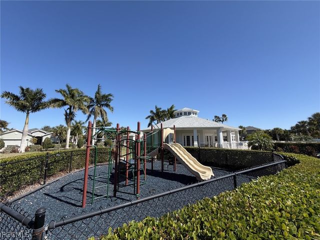 9679 Gladiolus Preserve CIR, Fort Myers, FL 33908