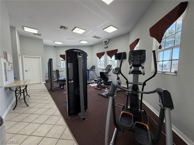 9679 Gladiolus Preserve CIR, Fort Myers, FL 33908