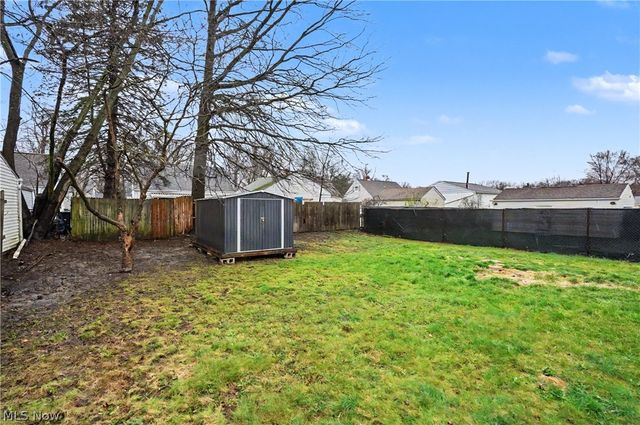 834 Sarcee Avenue, Akron, OH 44305