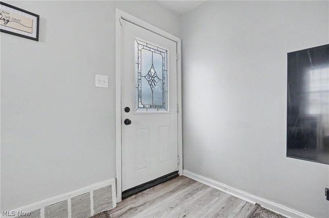 834 Sarcee Avenue, Akron, OH 44305