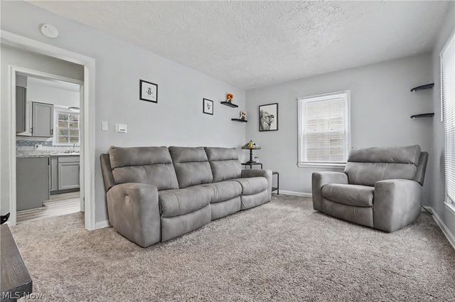 834 Sarcee Avenue, Akron, OH 44305