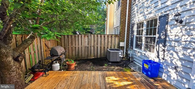 9208 WEATHERVANE PL, Montgomery Village, MD 20886