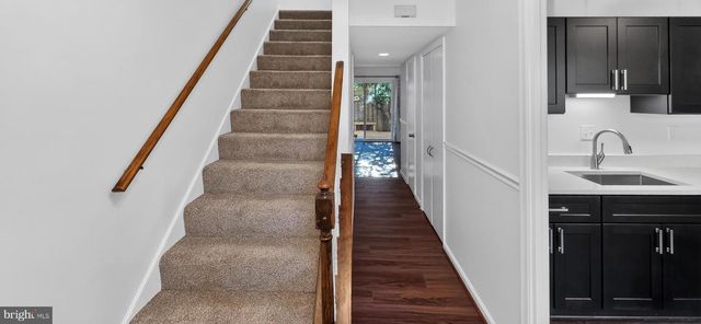 9208 WEATHERVANE PL, Montgomery Village, MD 20886