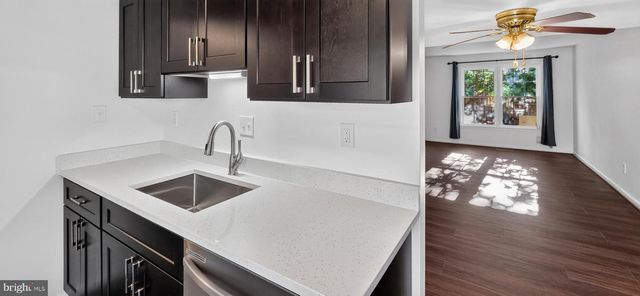 9208 WEATHERVANE PL, Montgomery Village, MD 20886