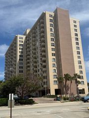 2000 S Ocean Blvd Apt 3B, Lauderdale By The Sea, FL 33062