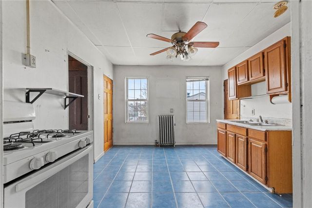 60 Purchase Street, East Providence, RI 02914