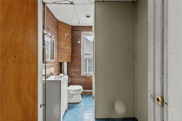 60 Purchase Street, East Providence, RI 02914