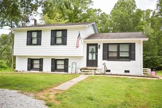 3217 Wards Gap Road, Mount Airy, NC 27030