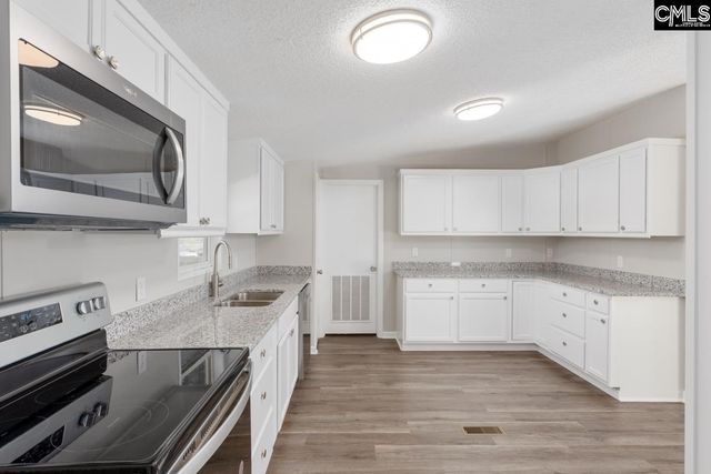 118 Millwood Avenue, Lexington, SC 29073