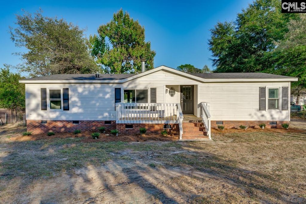 118 Millwood Avenue, Lexington, SC 29073
