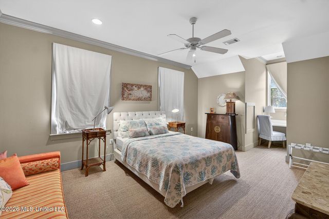 794 W Beach Boulevard, Pass Christian, MS 39571