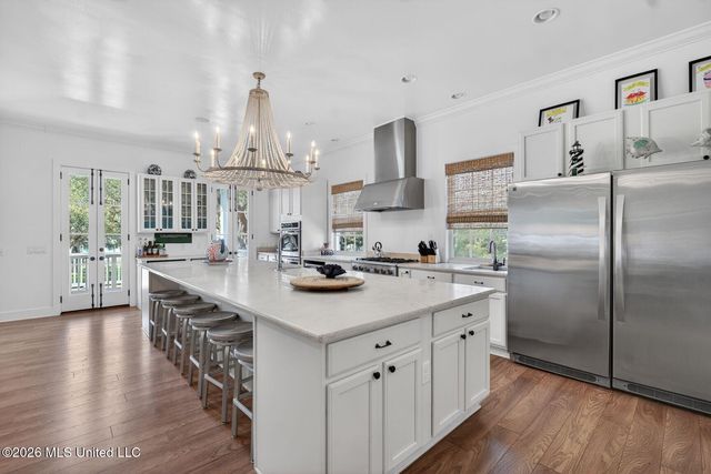 794 W Beach Boulevard, Pass Christian, MS 39571