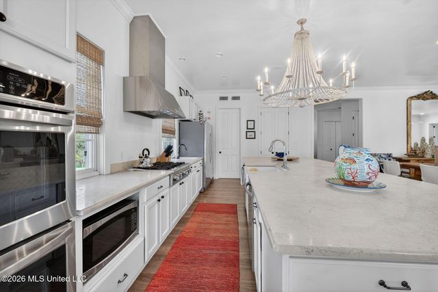 794 W Beach Boulevard, Pass Christian, MS 39571