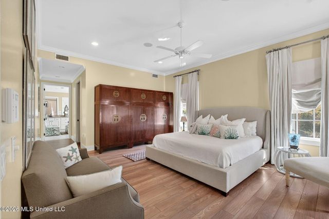 794 W Beach Boulevard, Pass Christian, MS 39571