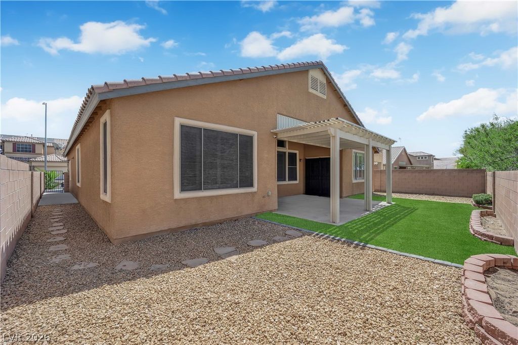 Image 31 of property listing at 6129 Watermelon Street, North Las Vegas, NV 89081
