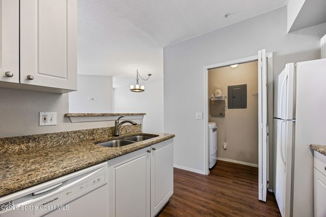 5673 Star Rush Drive 106, Melbourne, FL 32940