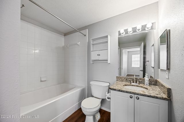 5673 Star Rush Drive 106, Melbourne, FL 32940