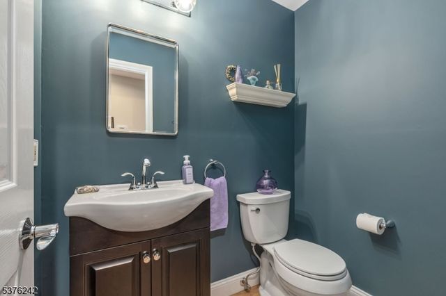9 Meadowview Lane, Berkeley Heights Twp., NJ 07922