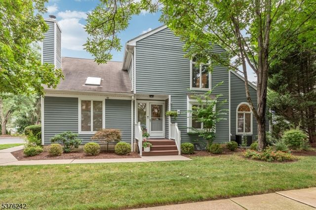 9 Meadowview Lane, Berkeley Heights Twp., NJ 07922