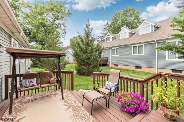 9 Meadowview Lane, Berkeley Heights Twp., NJ 07922