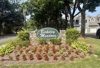9 Meadowview Lane, Berkeley Heights Twp., NJ 07922