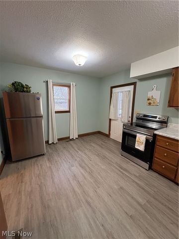 303 Barder Avenue, Akron, OH 44305