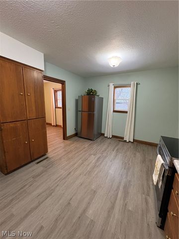 303 Barder Avenue, Akron, OH 44305