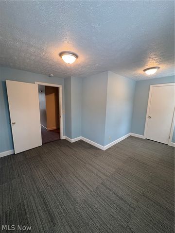 303 Barder Avenue, Akron, OH 44305