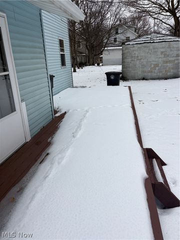 303 Barder Avenue, Akron, OH 44305