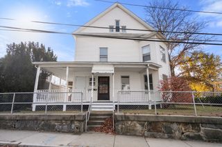 723 Main St, Southbridge, MA 01550