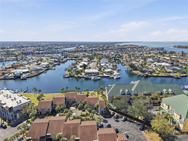 1028 APOLLO BEACH BOULEVARD 17, Apollo Beach, FL 33572